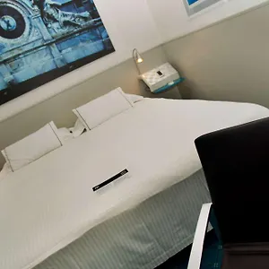 https://milano-padua.hotelinveneto.com
