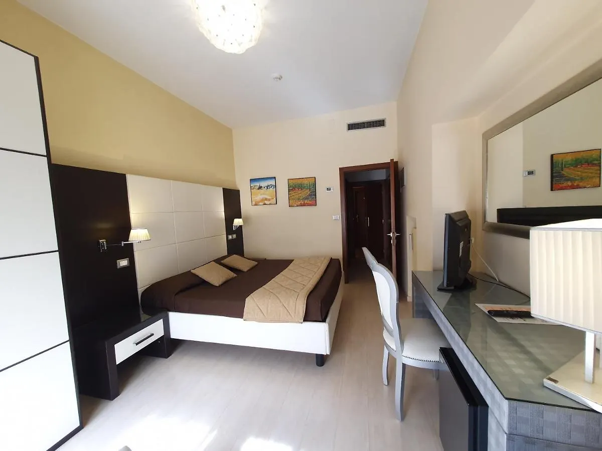 Hotel Continentale Arezzo Italy