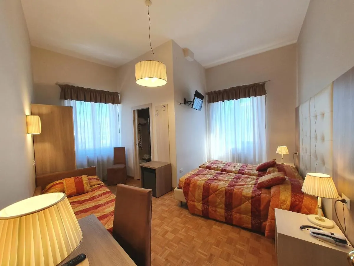 Hotel Continentale Arezzo Italy
